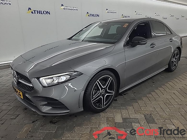 MERCEDES-BENZ A-Klasse Limousine A 180 7G-DCT Business Solution AMG 4D 100kW
