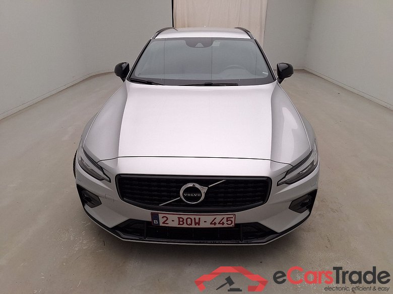 Volvo, V60 '18, Volvo V60 B3 R-Design DCT 5d