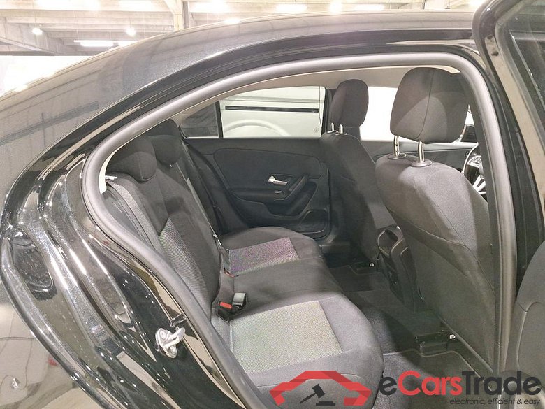MERCEDES-BENZ A-CLASS 2.0 A 180 D DCT BUSINESS SOLUTION #6