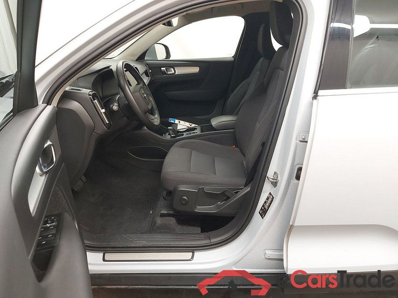Volvo XC40 T5 Recharge Geartronic Inscription Expr. 5d #3