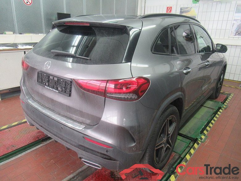 Mercedes-Benz GLA (BM 247)(02.2020->) DE - SUV5 GLA 200 EU6d, AMG Line (EURO 6d), 2020 - 2023 #3