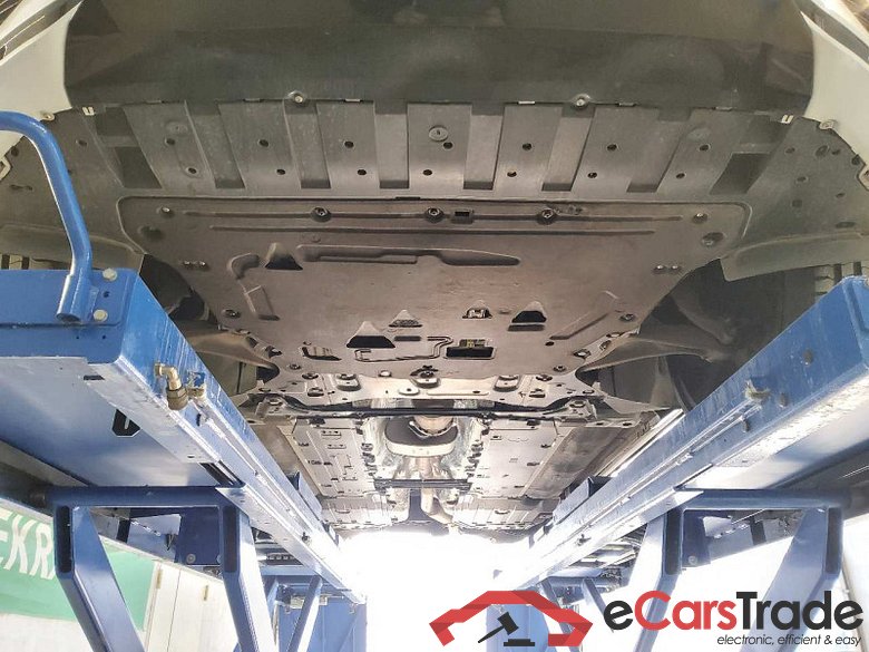 Volvo XC60 (03.2017->) DE - SUV5 B5 (Benzin) 2WD EU6d, R-Design Mild-Hybrid (EURO 6d), (Facelift) 2021 #5