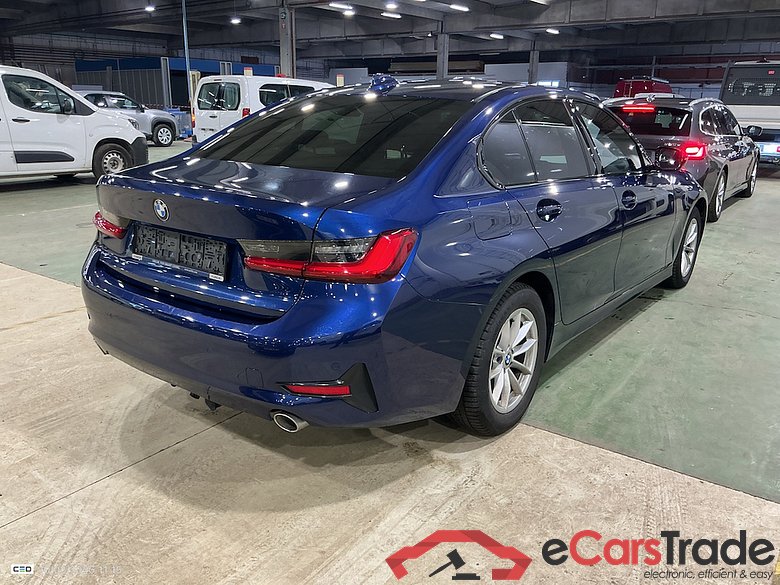 BMW 3 DIESEL - 2019 318 dA AdBlue #4