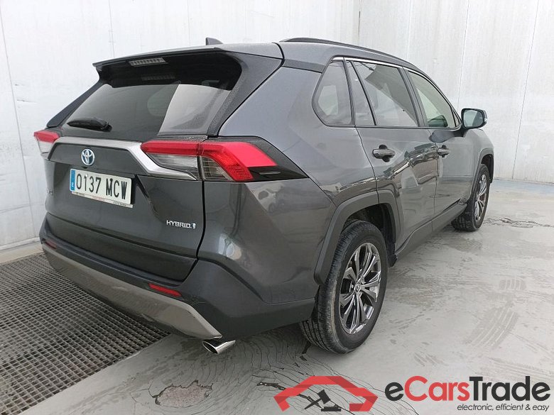 TOYOTA Rav4 / 2018 / 5P / todoterreno 2.5l 220H Advance #2