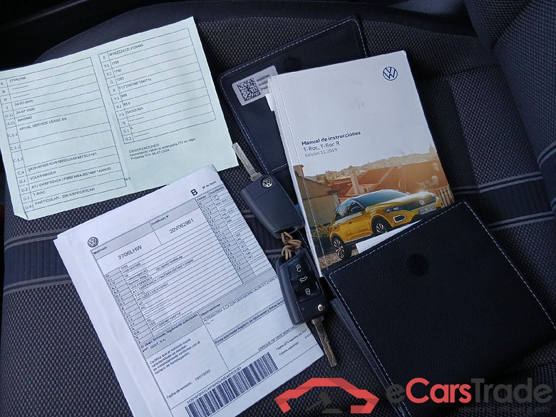 VOLKSWAGEN T-Roc / 2017 / 5P / todoterreno Advance 1.0 TSI 85kW (115CV) (CX) #5