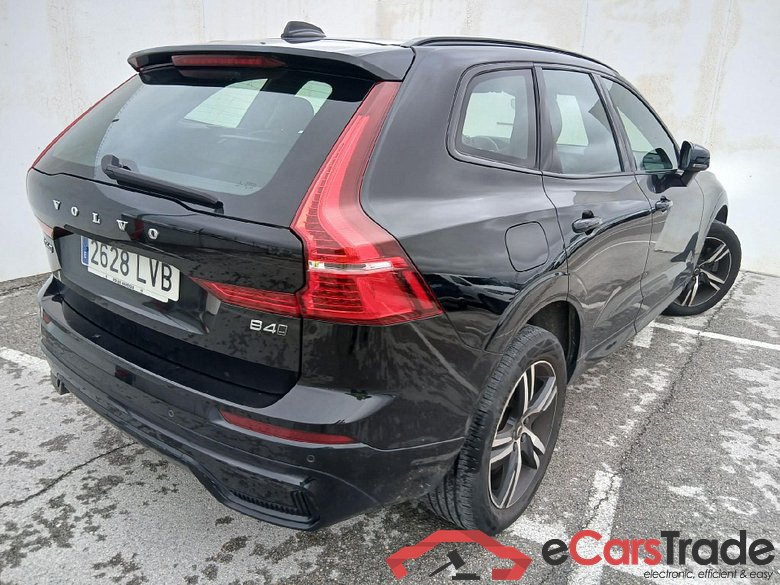 VOLVO XC60 / 2017 / 5P / todoterreno 2.0 B4 D AWD R-Design Auto #2