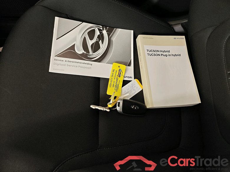 Hyundai Tucson 1.6 T-GDI PHEV Comfort Smart 4WD Automaa 5d #4