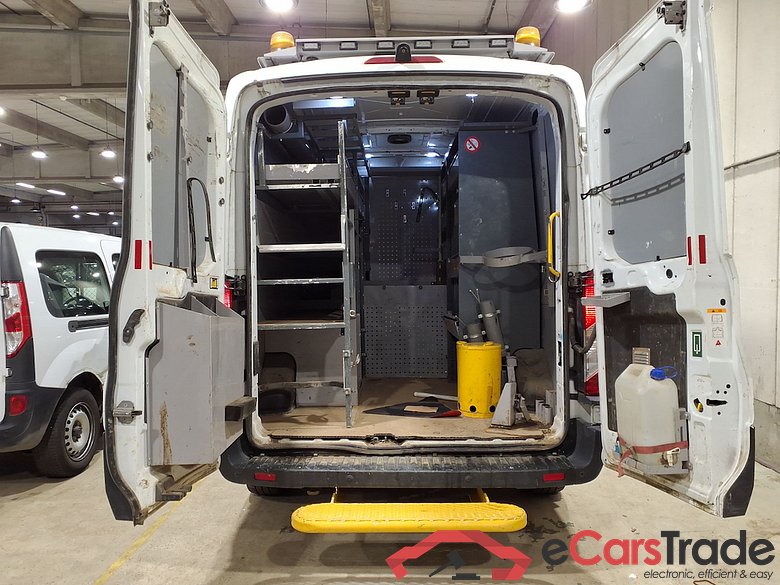 FORD TRANSIT 2T 350M FOU MWB HR DSL 2.0 TDCi L2H2 Trend STOCK #3