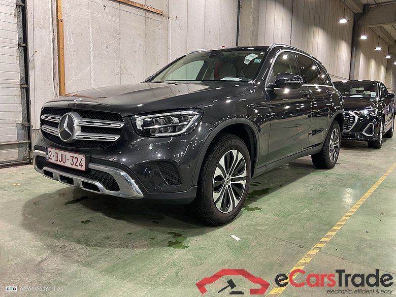 MERCEDES-BENZ GLC 2.0 GLC 300 DE 4MATIC 4WD AUTO
