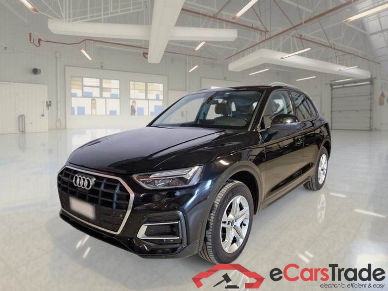AUDI Q5 / 2020 / 5P / SUV 50 TFSI E BUSINESS QUATTRO S TRONIC #1