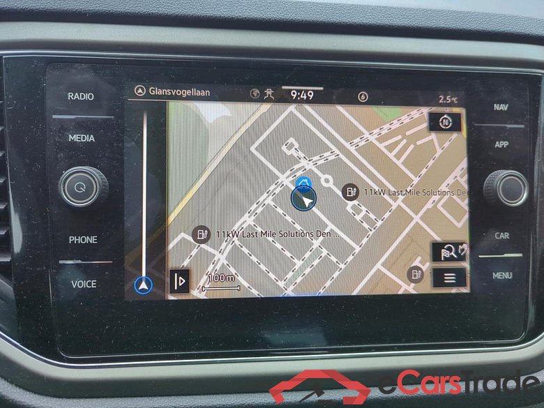 VOLKSWAGEN T-Roc 81 kW #3