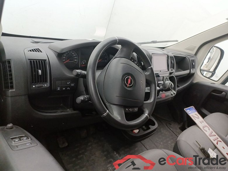 Opel Movano 3500 2.2 L Turbo D 103kW L3H2 Light 4d #6