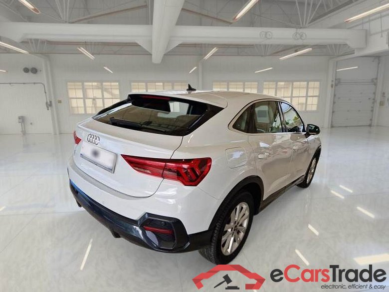 AUDI Q3 SPORTBACK / 2019 / 5P / SUV 35 TDI S TRONIC BUSINESS PLUS #2