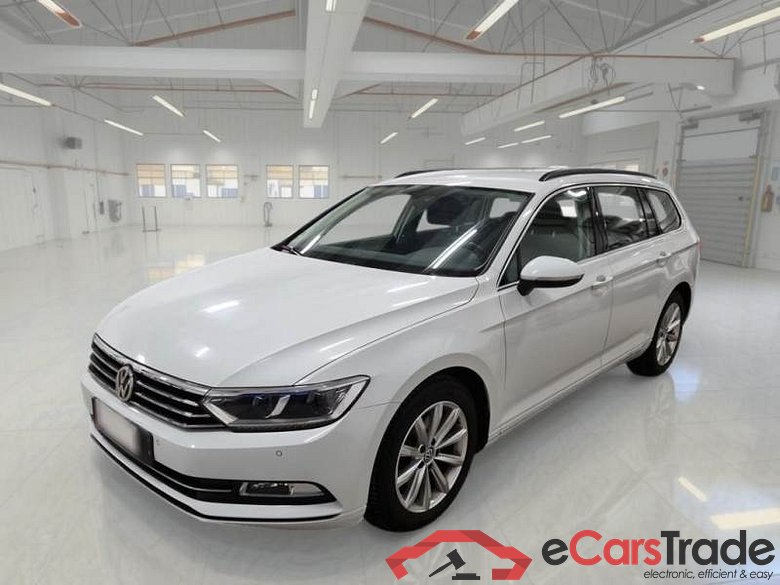 VOLKSWAGEN PASSAT / 2014 / 5P / STATION WAGON VARIANT 1.6TDI 88KW BUSINESS BMT DSG #1