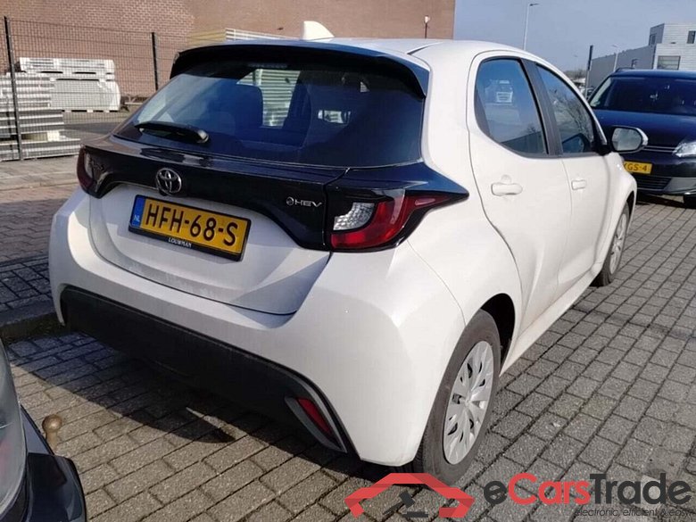 TOYOTA YARIS 1.5 Hybrid 115 Comfort #4
