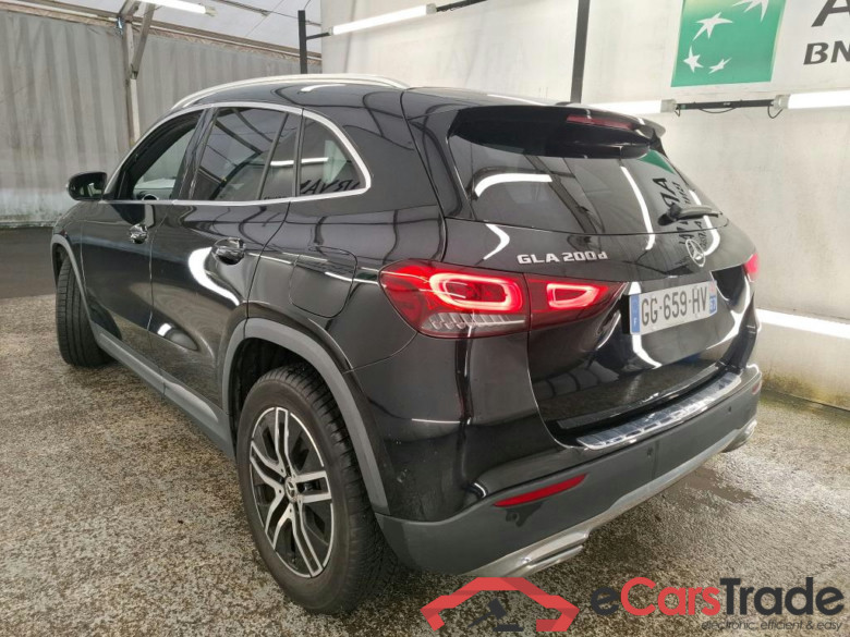MERCEDES-BENZ GLA / 2020 / 5P / SUV 2.0 GLA 200 D BUSINESS LINE DCT #2