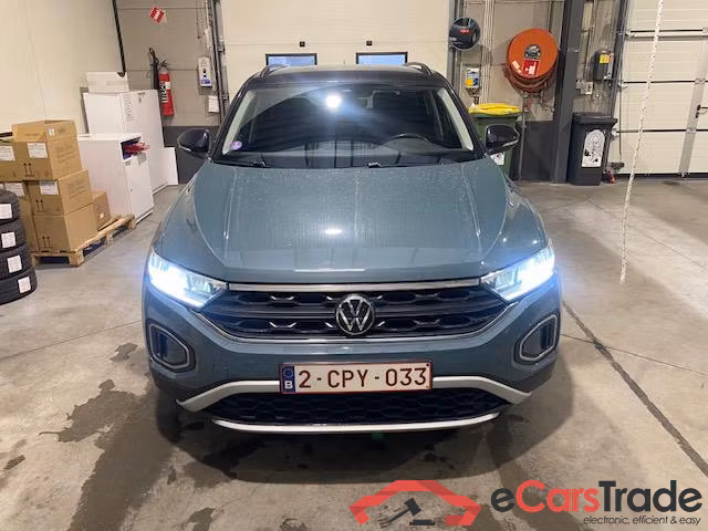 VOLKSWAGEN T-Roc T-Roc Life Business 1.0 TSI OPF 81 kW (110 ch) 6 vitesses manuel