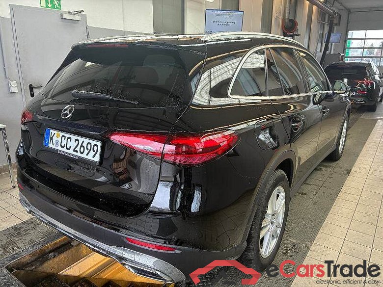 Mercedes-Benz GLC (BM 254)(06.2022->) DE - SUV5 GLC 200 EU6d, Avantgarde 4Matic (EURO 6d), 2022 - 2024 #3