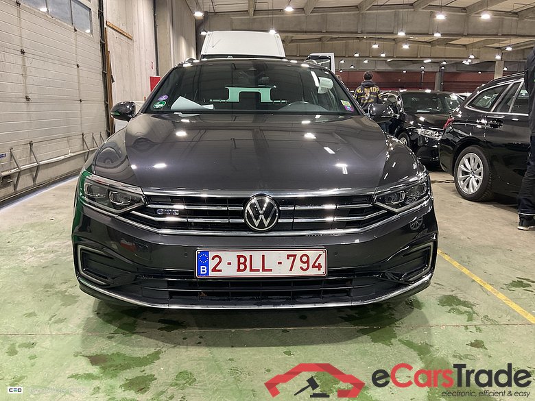 VOLKSWAGEN Passat 1.4 TSI MSQ VARIANT GTE BUSINESS #2