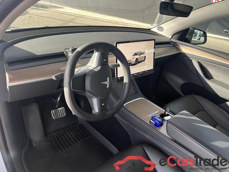 Tesla Model Y Dual Motor Performance Pano LED-Xenon ACC Navi Leather KeylessGo Camera 360 Klima PDC ... #6