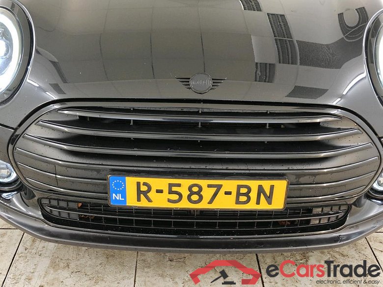 MINI Clubman Cooper Business Edition Auto 5d #5