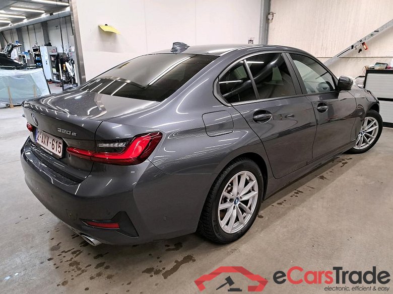 BMW - BMW 3 BERLINE 320e 204PK Business Edition With Vernasca Heated Sport Seats & Driving Assistant Pack & Active Cruise Control  * HYBRID ** #2