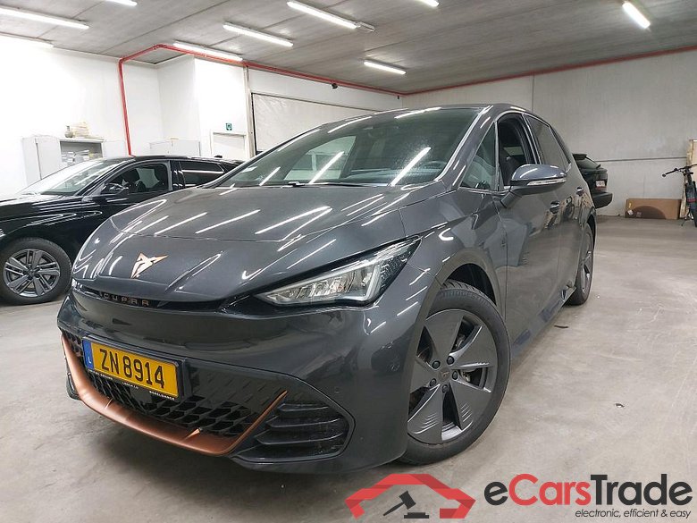 CUPRA - CUP BORN 62kWh 204PK Pack Pilto M & Tech M  * ELECTRIC *