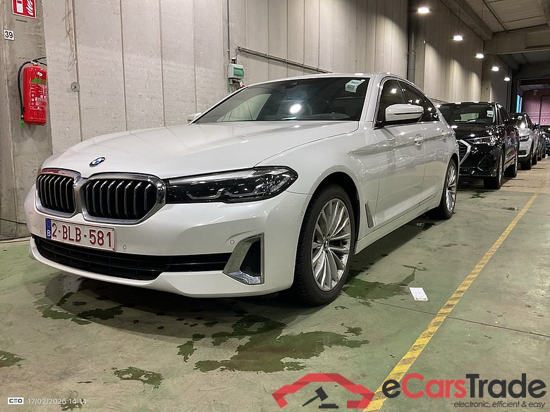 BMW 5 - 2020 520iA MHEV #1