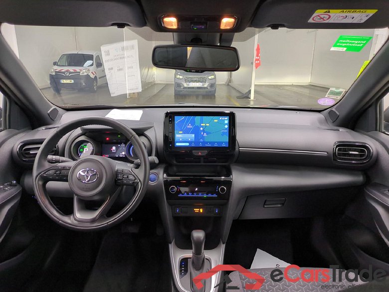 TOYOTA Yaris Cross Hybride / 2021 / 5P / SUV 1.5 HYBRID 116H DESIGN AUTO #5