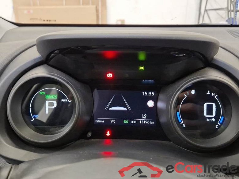 TOYOTA YARIS / 2020 / 5P / BERLINA HYBRID TREND MY22 #4