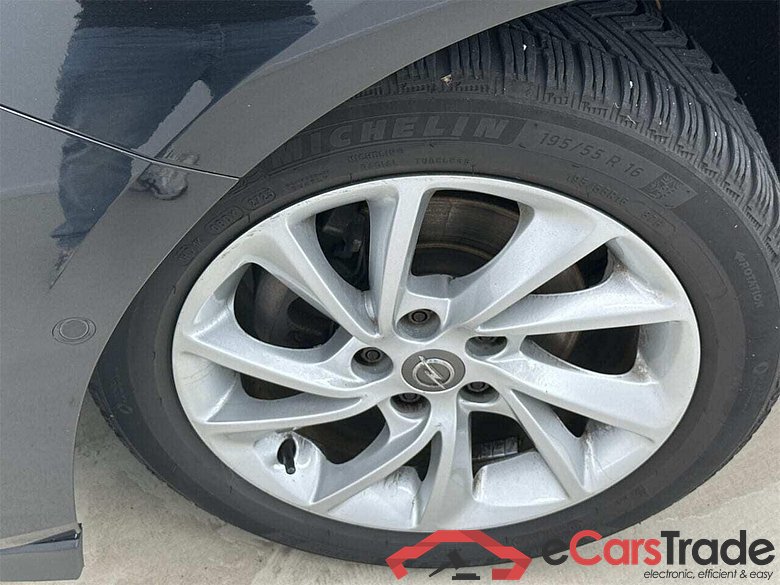 OPEL Astra Sports Tourer 1.2T Elegance #4