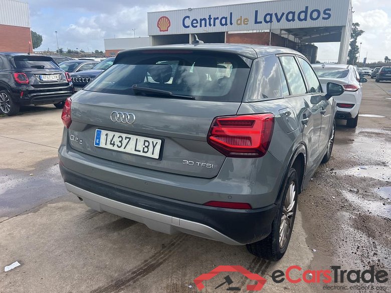 AUDI Q2 / 2016 / 5P / todoterreno Design 30 TFSI 85kW (116CV) #2