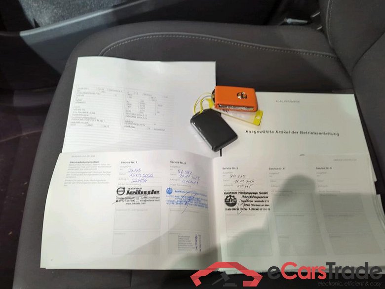 XC40 Inscription Expression Recharge Plug-In Hybrid 2WD 1.5 T4 155KW AT7 E6d #4