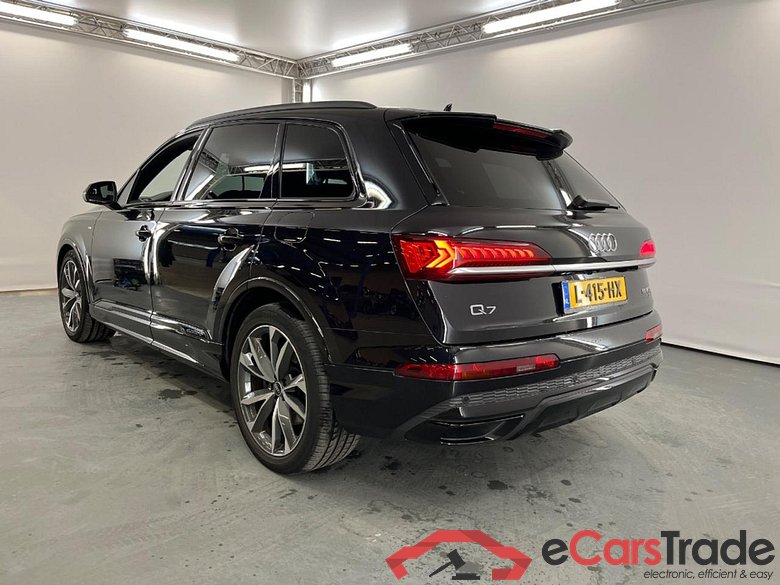 AUDI Q7 55 TFSI e quattro Pro Line S #3