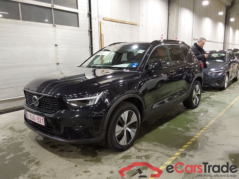 VOLVO XC40 1.5 T2 PLUS LIMITED EDITION AUTO #1