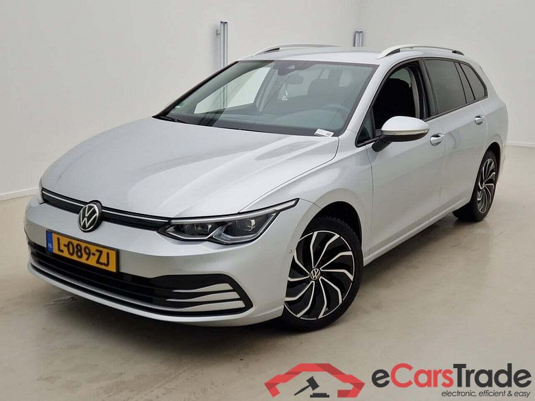 VOLKSWAGEN Golf Variant 1.0 eTSI Life Business #1