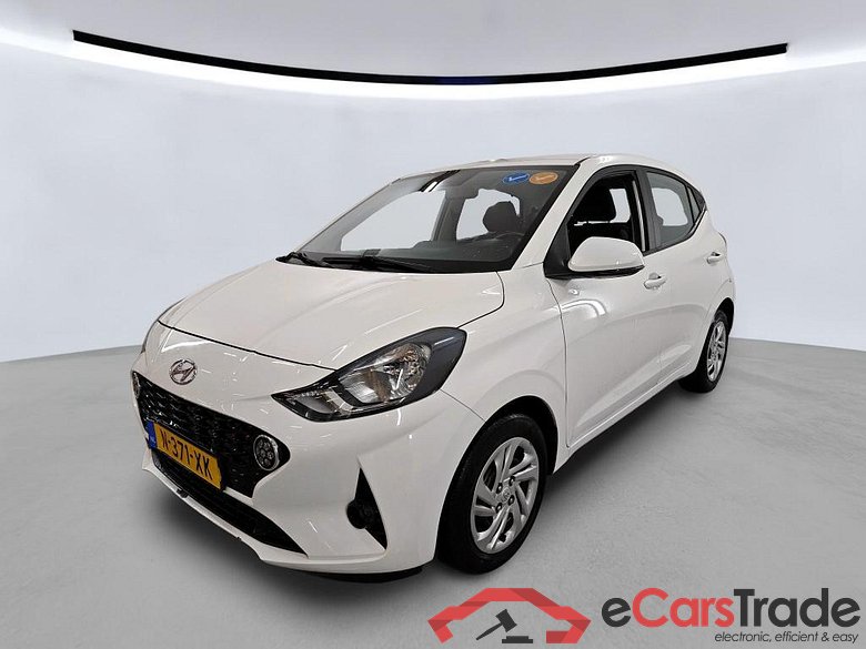 HYUNDAI i10 49 kW #1