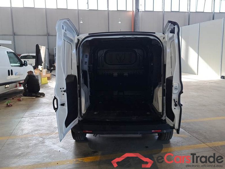 FIAT DOBLÒ CARGO / 2014 / 4P / VETT. FURGONATA CH1 LOUNGE 1.4 NAT. POWER 120CV E6D #5