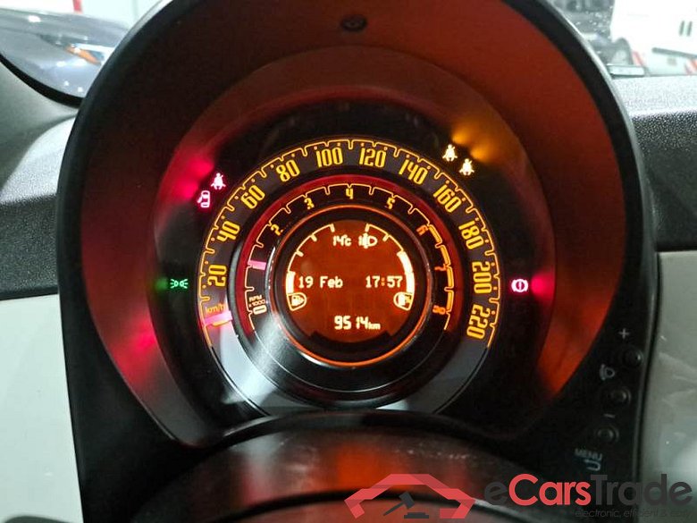 FIAT 500 / 2015 / 3P / BERLINA 1.0 70CV IBRIDO CULT #4