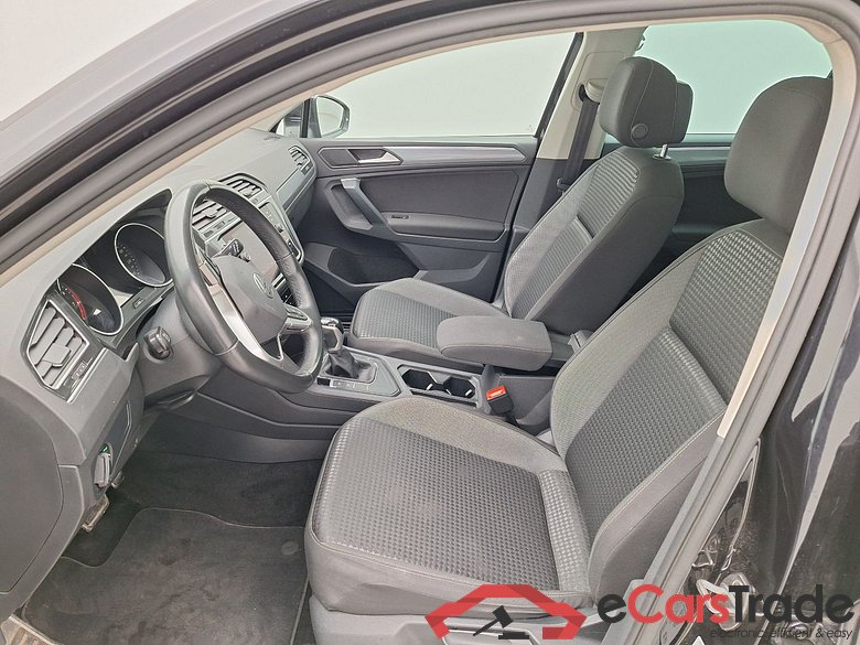 VW, Tiguan FL'20, Volkswagen Tiguan 1.5 TSI 110kW DSG Active 5d #3