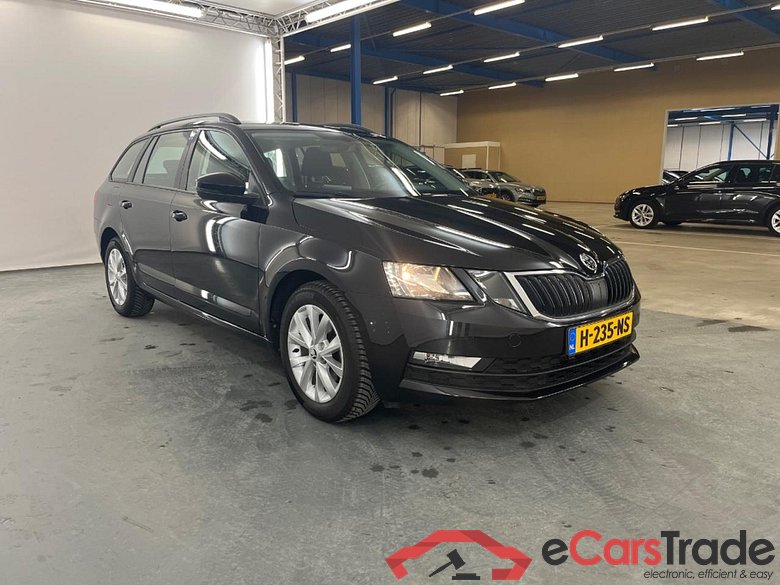 SKODA OCTAVIA COMBI 1.0 TSI Greentech Business Edition #2