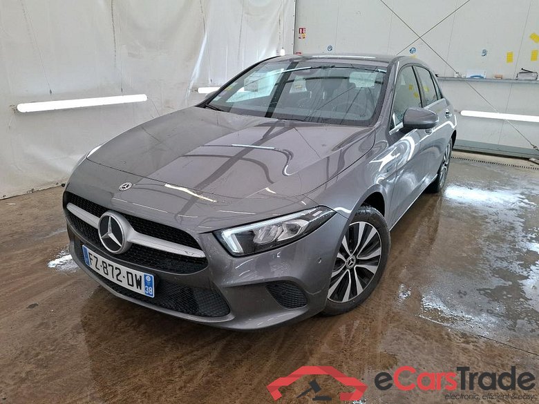 MERCEDES-BENZ Classe A Compact 2018 5P Berline A 250 e Business Line 8GDCT