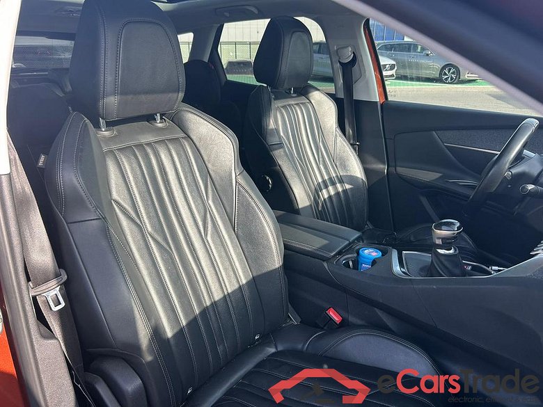 PEUGEOT 3008 1.2 PureTech Allure (EU6.2) #5