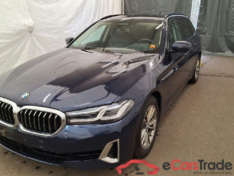 Baureihe 5 Touring 530 d xDrive Luxury Line 3.0 210KW AT8 E6d #1