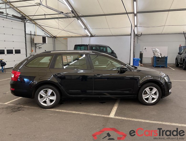SKODA Octavia Combi Octavia Wagon Ambition 1,6 TDI 77 kW 5-speed mech. #6