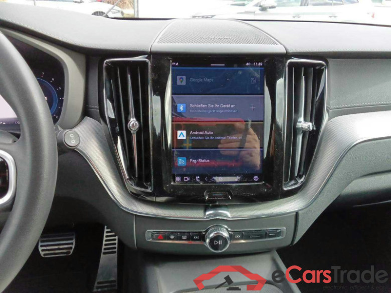 Volvo XC60 (03.2017->) DE - SUV5 B5 (Benzin) 2WD EU6d, R-Design Mild-Hybrid (EURO 6d), (Facelift) 2021 #6