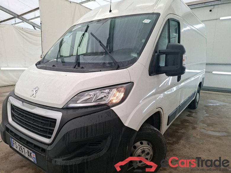 PEUGEOT Boxer / 2014 / 4P / Fourgon tôlé BlueHDi S&S 165 PREMIUM 335 L2H2 #1