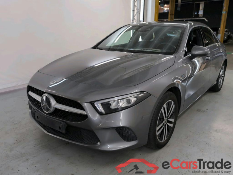 MERCEDES-BENZ A-CLASS LIMOUSINE 1.3 A 250 E BUSINESS SOLUTION DCT #1