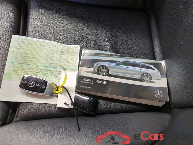 E -Klasse T-Modell E 300 de 4Matic (213.211)Avantgarde 2.0 225KW AT9 E6d #3