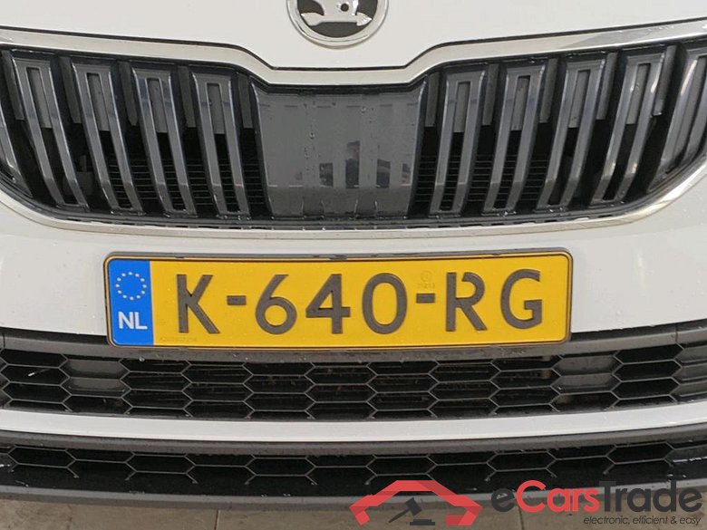 Skoda Karoq 1.5 TSI ACT Greentech DSG Buss Edition 5d #5